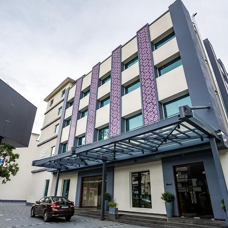Lilac Hotel Guruvāyūr エクステリア 写真