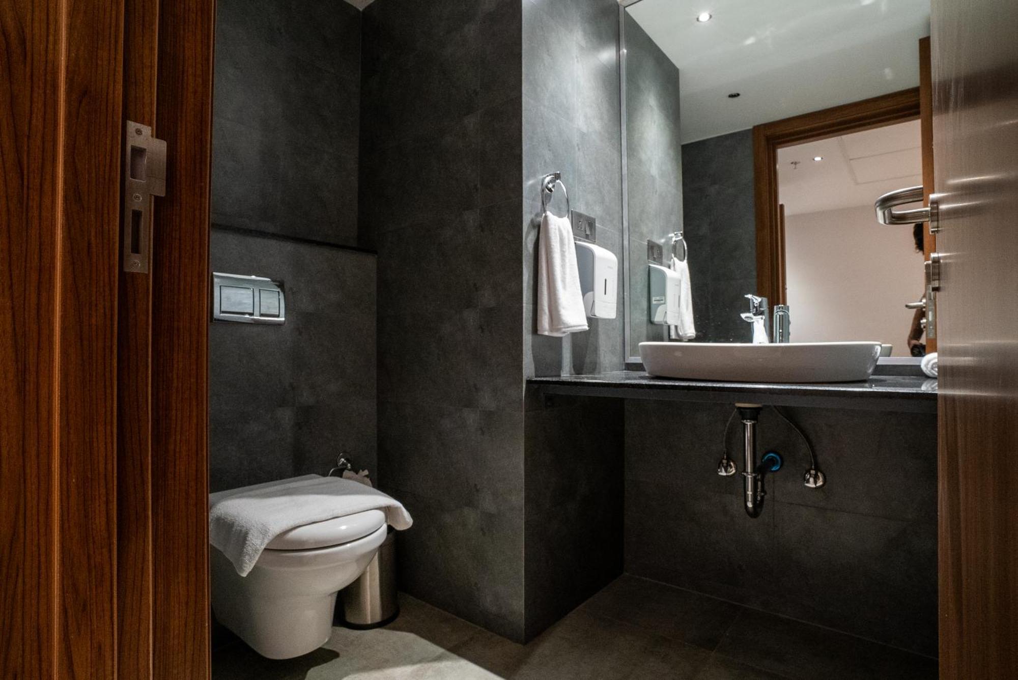 Lilac Hotel Guruvāyūr 部屋 写真
