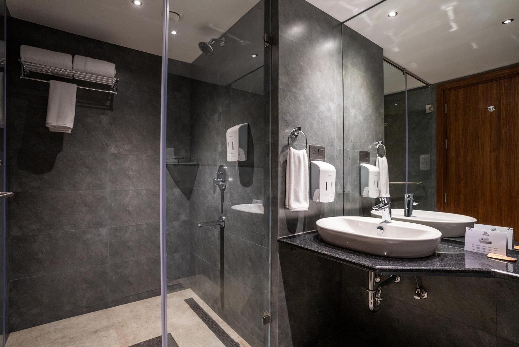 Lilac Hotel Guruvāyūr 部屋 写真